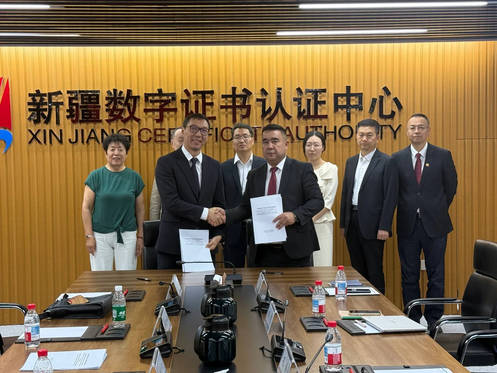 Подписание меморандума о сотрудничестве Documentolog и Xinjiang CA, Урумчи, 16 сентября 2026 года